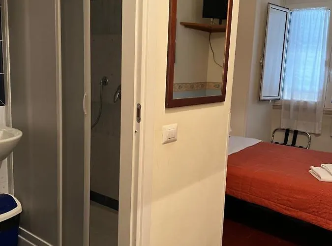 Nocleg ze śniadaniem San Michele A Porta Pia 3*
